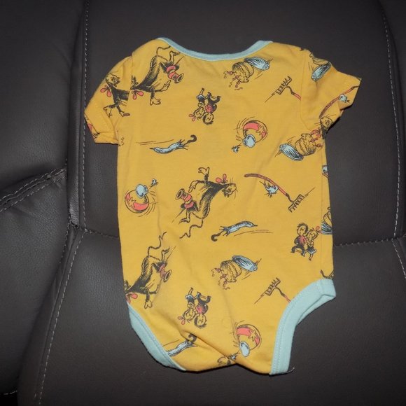 Dr Seuss Oh the Places You'll Go 2 PC Snap Tee's - Picture 5 of 5